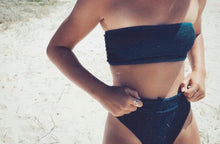 Load image into Gallery viewer, Grey Nurse Shark Ring