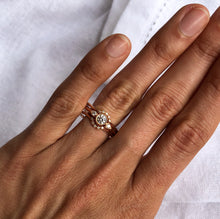 Load image into Gallery viewer, The Solange